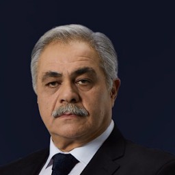 Osman Alkaş as Tahsin Korkmazer